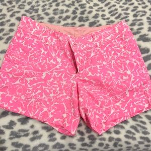 Vintage style Lilly Pulitzer pink shell shorts coral